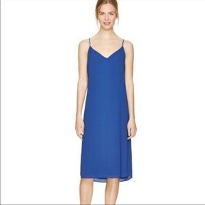 ARITZIA BABATON Templeton Blue Slip Midi Dress size M Relaxed Fit Sleeve…